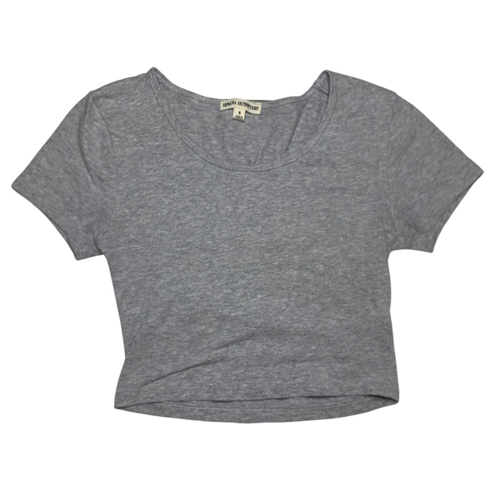 Zenana Outfitters Gray Scoop Neck Crop Top